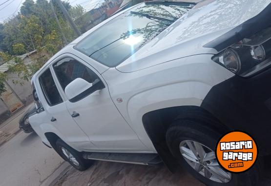 Camionetas - Volkswagen Amarok 2016 Diesel 148000Km - En Venta