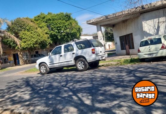 Camionetas - Chevrolet Blazer 1998 Diesel 111111Km - En Venta