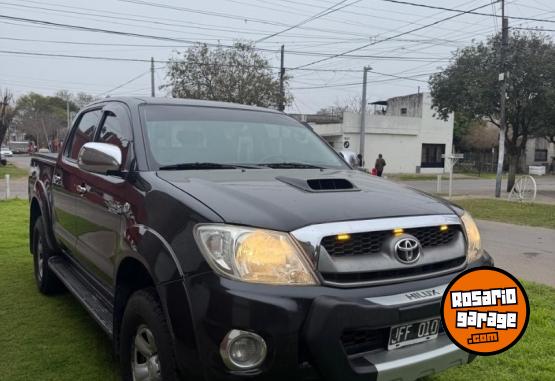 Camionetas - Toyota Hilux Sr 3.0 2010 Diesel 283000Km - En Venta