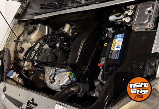 Utilitarios - Peugeot Partner 2018 Nafta 155078Km - En Venta