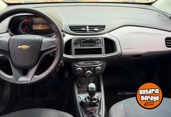 Autos - Chevrolet Onix Joy 1.4 2017 Nafta 30000Km - En Venta