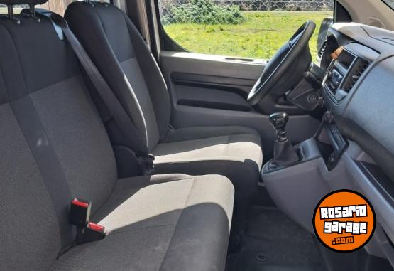 Utilitarios - Peugeot Expert mixta premium 6P 2021 Diesel 111111Km - En Venta