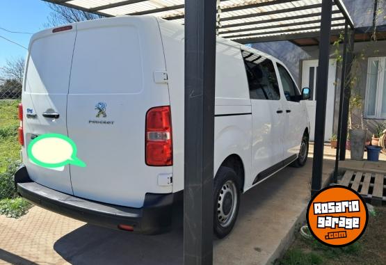 Utilitarios - Peugeot Expert mixta premium 6P 2021 Diesel 111111Km - En Venta