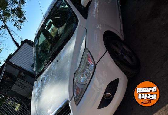Autos - Ford Focus 2 2011 GNC 206000Km - En Venta