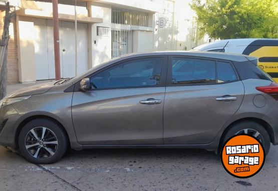 Autos - Toyota YARIS S 2019 Nafta 71000Km - En Venta