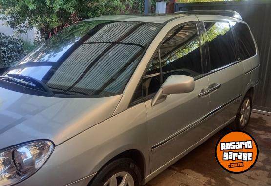 Autos - Peugeot 807 HDI 2.0 7 ASIENTOS 2009 Diesel 197000Km - En Venta