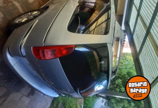Autos - Peugeot 807 HDI 2.0 7 ASIENTOS 2009 Diesel 197000Km - En Venta