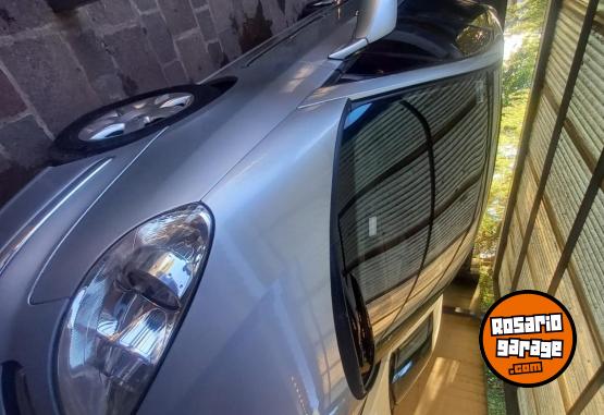 Autos - Peugeot 807 HDI 2.0 7 ASIENTOS 2009 Diesel 197000Km - En Venta