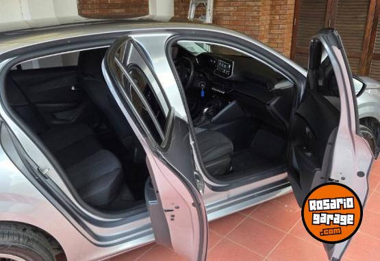 Autos - Peugeot 208 Allure 1.6 2025 Nafta 17000Km - En Venta