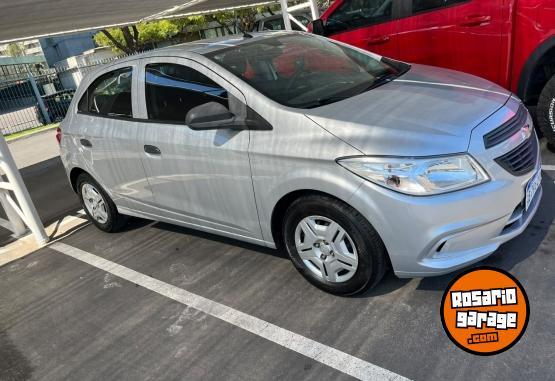 Autos - Chevrolet Onix Joy 2017 Nafta 87000Km - En Venta