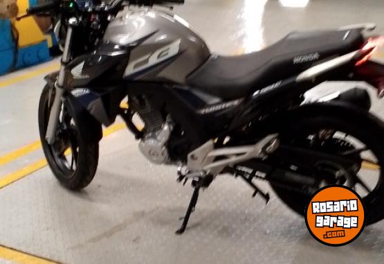 Motos - Honda Twister 250cc 2020 Nafta 1300Km - En Venta