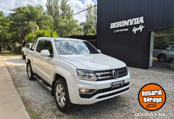Camionetas - Volkswagen AMAROK V6 HIGHLINE 2023 Diesel 80000Km - En Venta