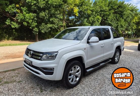 Camionetas - Volkswagen AMAROK V6 HIGHLINE 2023 Diesel 80000Km - En Venta