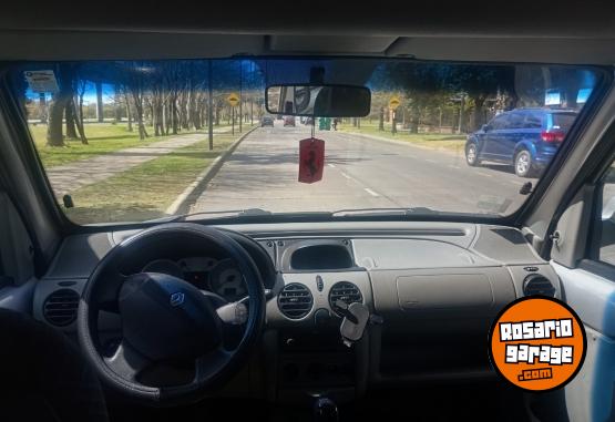 Utilitarios - Renault Kangoo familiar. 2012 Diesel 160000Km - En Venta