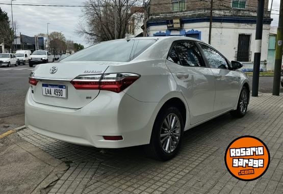 Autos - Toyota COROLLA XEI CVT 1.8 L/N 2017 Nafta 85000Km - En Venta