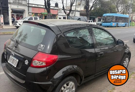 Autos - Ford Ka,Clio,corsa,Up, palio 2009 Nafta 152000Km - En Venta