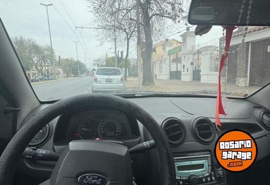 Autos - Ford Ka,Clio,corsa,Up, palio 2009 Nafta 152000Km - En Venta