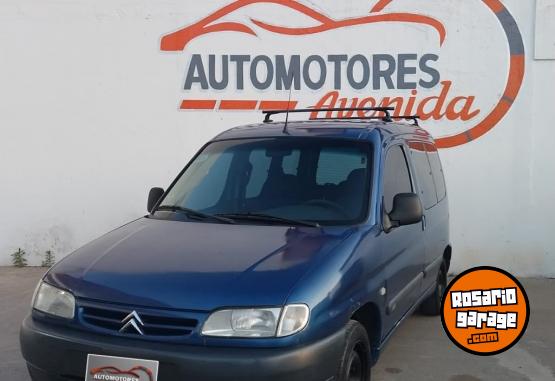Utilitarios - Citroen BERLINGO 2003 GNC 111111Km - En Venta