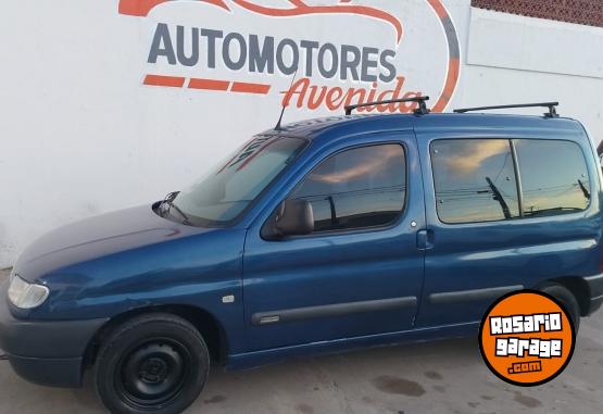 Utilitarios - Citroen BERLINGO 2003 GNC 111111Km - En Venta
