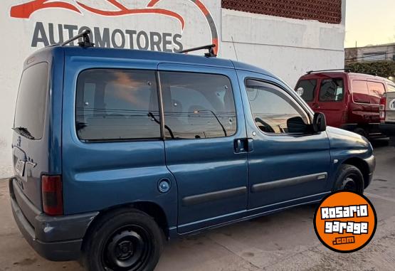 Utilitarios - Citroen BERLINGO 2003 GNC 111111Km - En Venta
