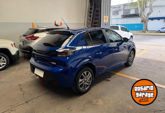 Autos - Peugeot 208 2024 Nafta 22000Km - En Venta