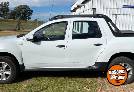 Camionetas - Renault OROCH DYNAMIQUE 2016 Nafta 111111Km - En Venta
