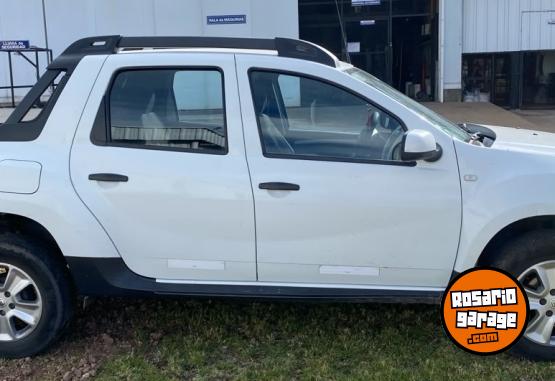Camionetas - Renault OROCH DYNAMIQUE 2016 Nafta 111111Km - En Venta