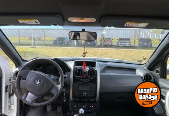 Camionetas - Renault OROCH DYNAMIQUE 2016 Nafta 111111Km - En Venta