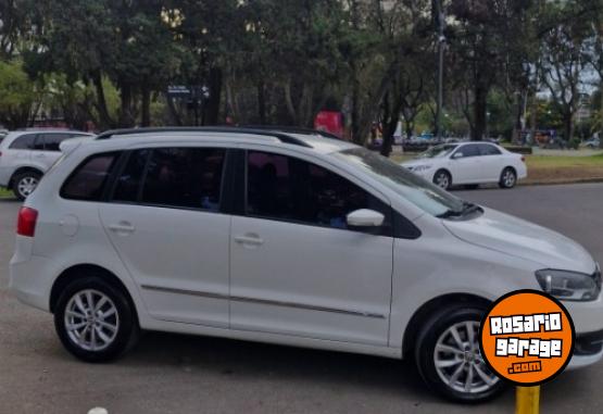 Autos - Volkswagen Suran haigline gnc 2014 GNC 118000Km - En Venta