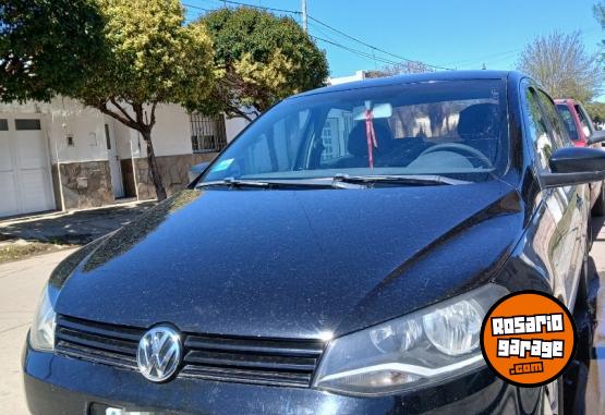 Autos - Volkswagen Voyage 2013 Nafta 180000Km - En Venta