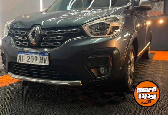 Utilitarios - Renault Kangoo stepway 2022 Diesel 62500Km - En Venta