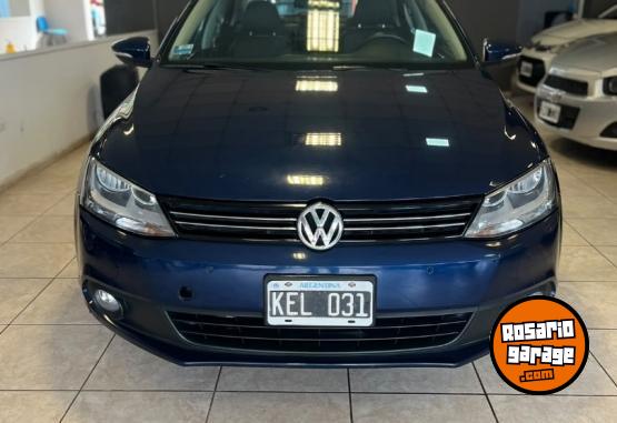 Autos - Volkswagen Vento luxury 2.5 2011 Nafta 118000Km - En Venta