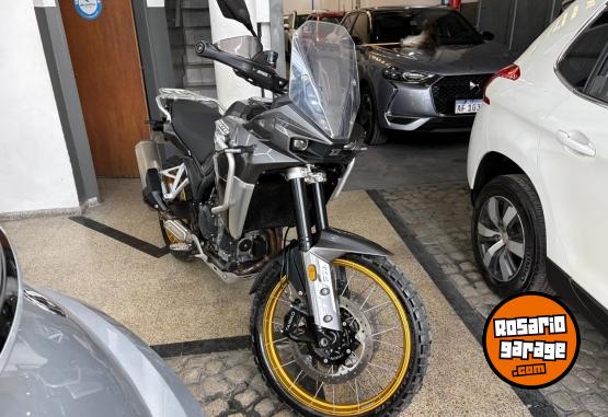 Motos - kove 800 xpro 2025 Nafta 7000Km - En Venta