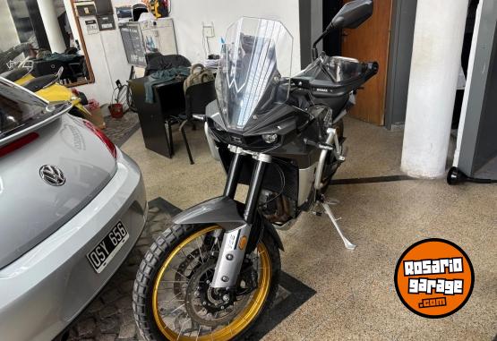 Motos - kove 800 xpro 2025 Nafta 7000Km - En Venta