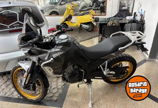 Motos - kove 800 xpro 2025 Nafta 7000Km - En Venta