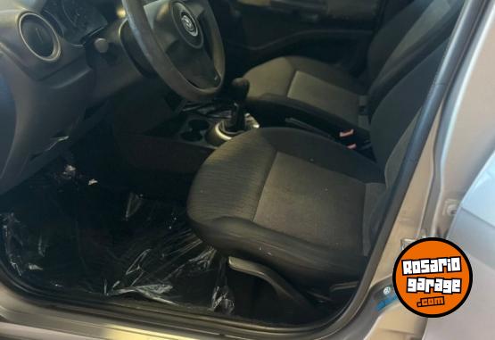 Autos - Volkswagen Voyage 1.6 2013 Nafta 198000Km - En Venta