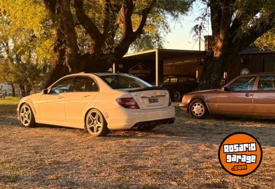 Autos - Mercedes Benz C63 V8 6.2 2011 Nafta 122000Km - En Venta