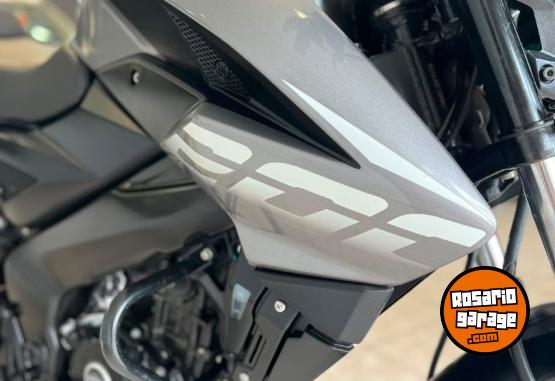 Motos - Bajaj Rouser NS 200 2024 Nafta 5000Km - En Venta