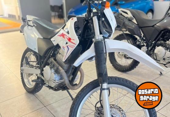 Motos - Honda Tornado 250 2017 Nafta 19000Km - En Venta
