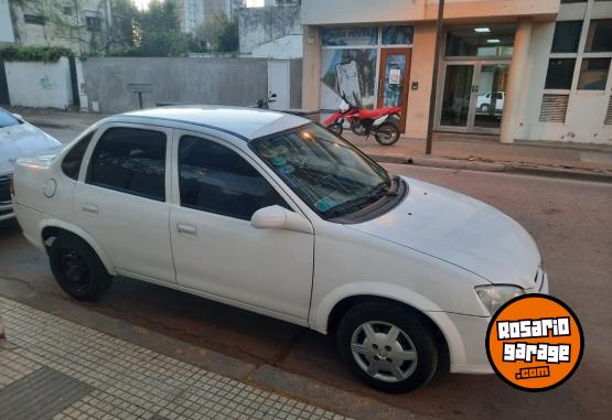 Autos - Chevrolet Corsa 2015 GNC 205000Km - En Venta