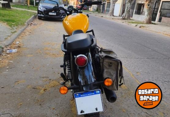 Motos - Royal Enfield Meteor 350 fireball 2024 Nafta 12000Km - En Venta