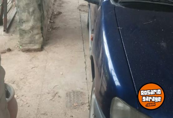 Autos - Peugeot 106 1999 Nafta 98000Km - En Venta