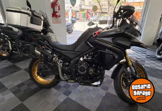 Motos - Voge DS525X BLACK KNIGHT 2025 Nafta 4700Km - En Venta