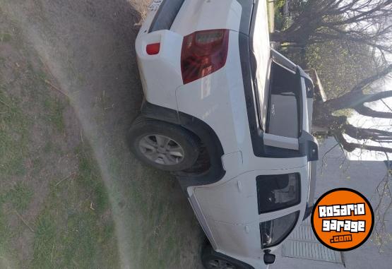 Camionetas - Renault Duster oroch privilige 2018 GNC 94600Km - En Venta