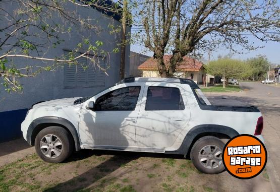 Camionetas - Renault Duster oroch privilige 2018 GNC 94600Km - En Venta