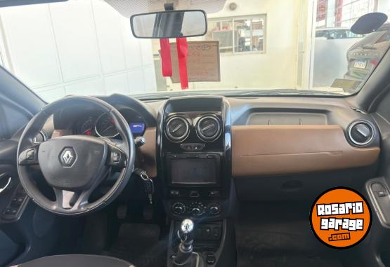 Autos - Renault DUSTER PH2 PRIVILEGE 2.0 2017 Nafta 137500Km - En Venta