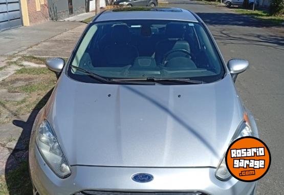 Autos - Ford FIESTA TITANIUM 2013 Nafta 140000Km - En Venta