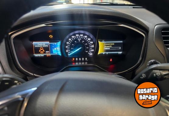Autos - Ford Mondeo Titanium 2018 Nafta 50000Km - En Venta