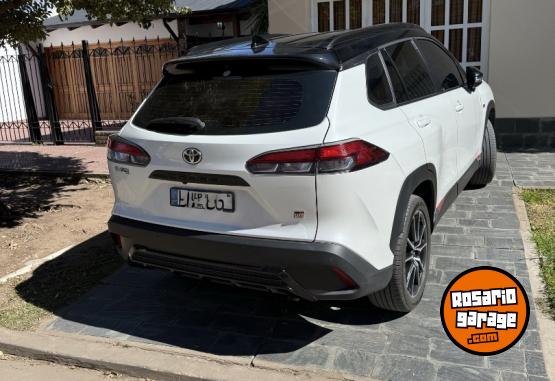 Autos - Toyota Cross GR 2025 Nafta 9500Km - En Venta