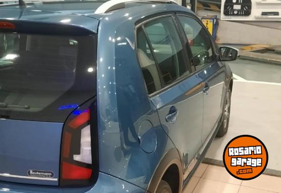 Autos - Volkswagen CROSS UP 1.0 5PTAS 2017 Nafta 90000Km - En Venta
